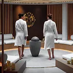 وفندق مونتي-كارلو باي 4*