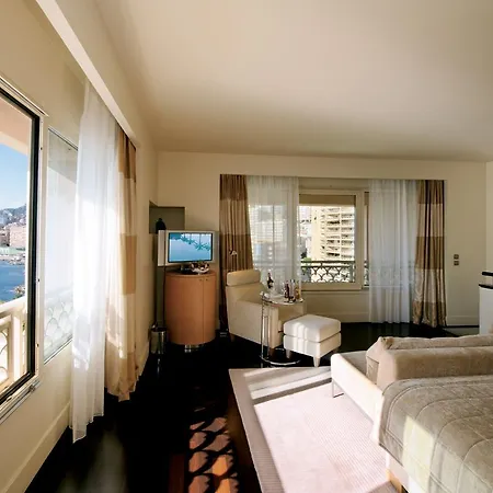 Monte-carlo Bay &