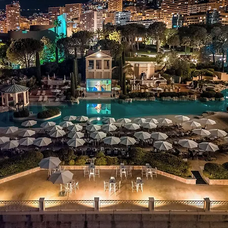 Hotel Monte-carlo Bay & 4*