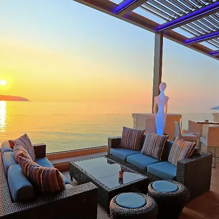 Monte-carlo Bay & Otel 4*