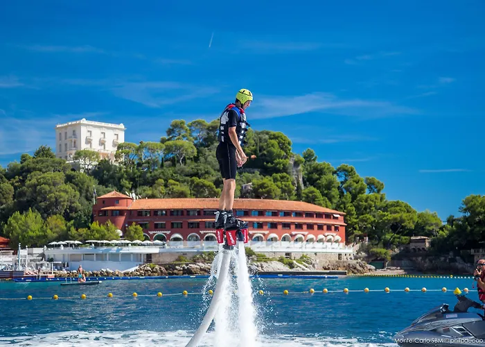 Monte-carlo Bay &