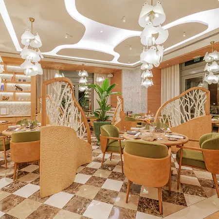Monte-carlo Bay & Hotel 4*