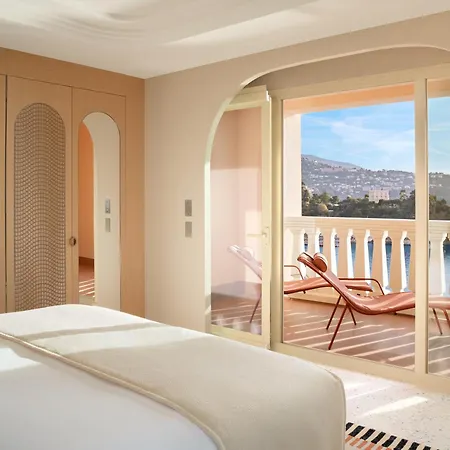 Monte-carlo Bay & Hotel